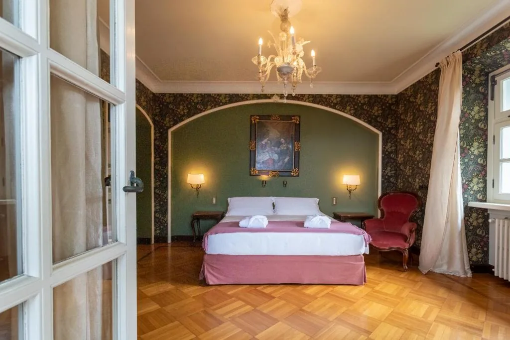 Junior Suite with Terrace — Ronco Dell’Abate – Lake Como Relais B&B