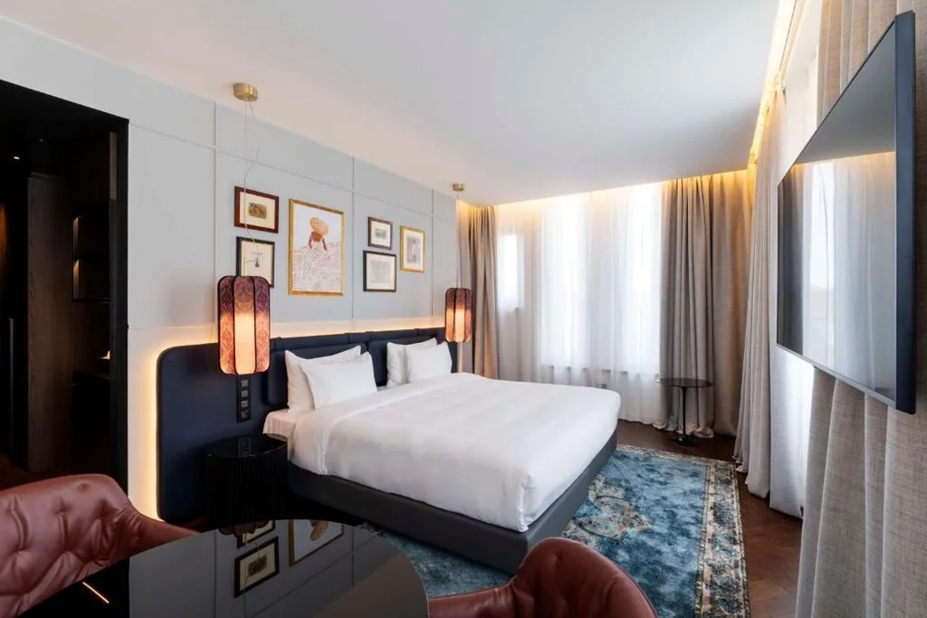 Junior Suite with Bathtub — Radisson Collection Hotel, Santa Sofia Milan
