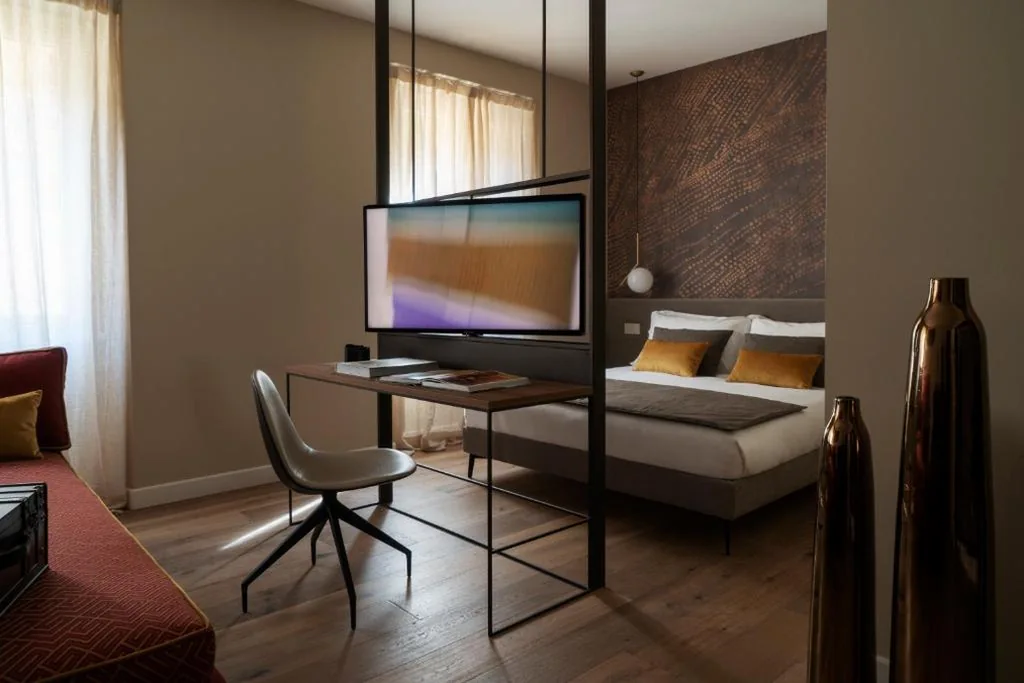 Junior Suite — Della Spiga Suites by Brera Apartments