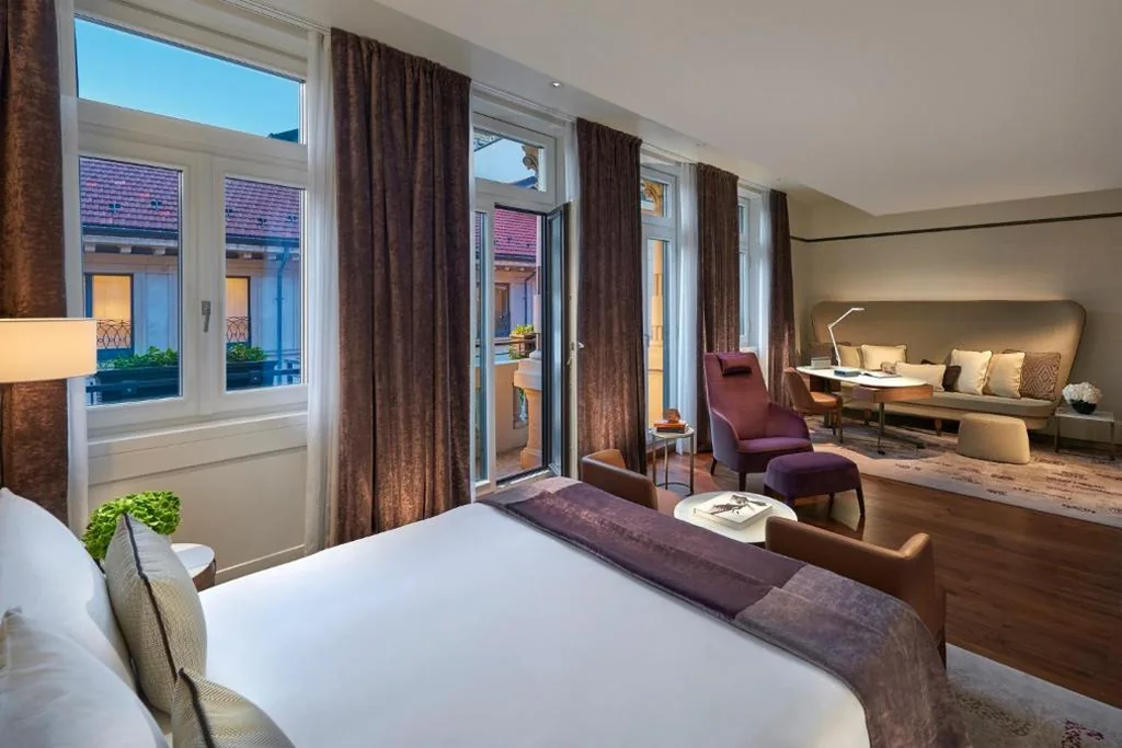 Deluxe Junior Suite — Mandarin Oriental, Milan