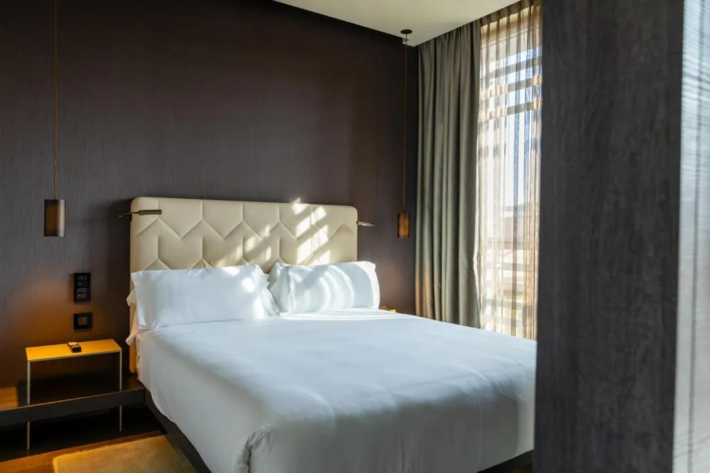 Junior Suite — Hotel VIU Milan, a Member of Design Hotels