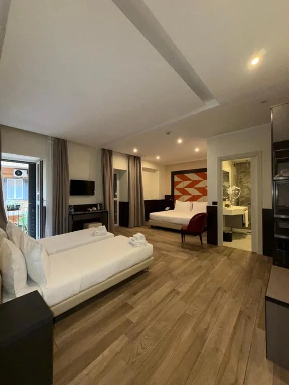 Junior Suite — JR Hotels Bocconi Milano