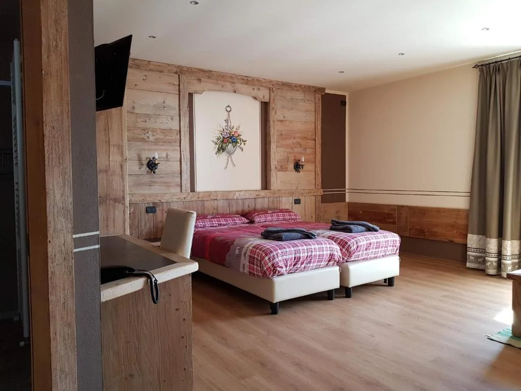 Junior Suite — La Grolla Rooms & Apartments