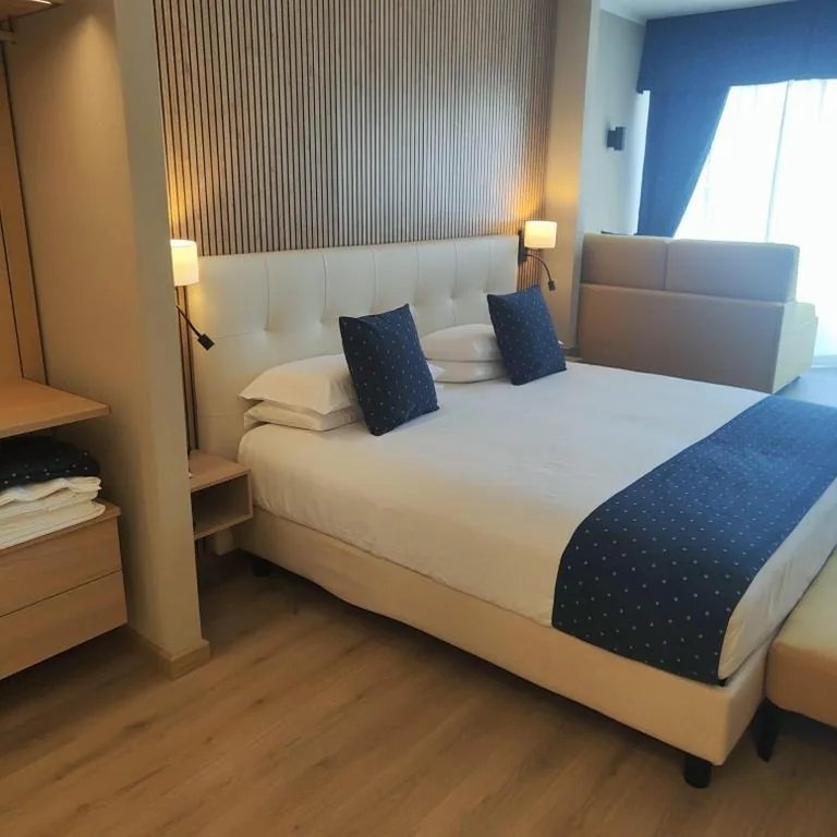 Junior Suite — Lido International