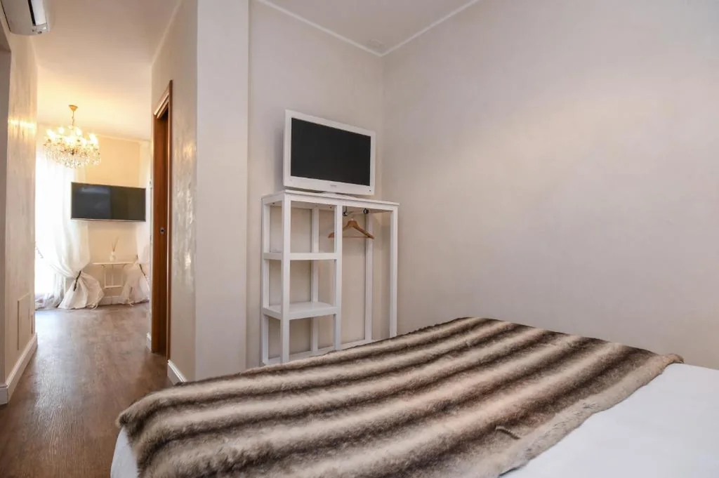 Junior Suite — Luxury Suite Sirmione