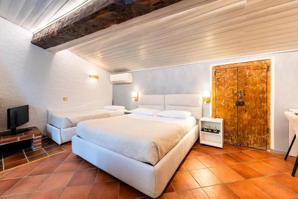 Junior Suite — Palazzo Rivola