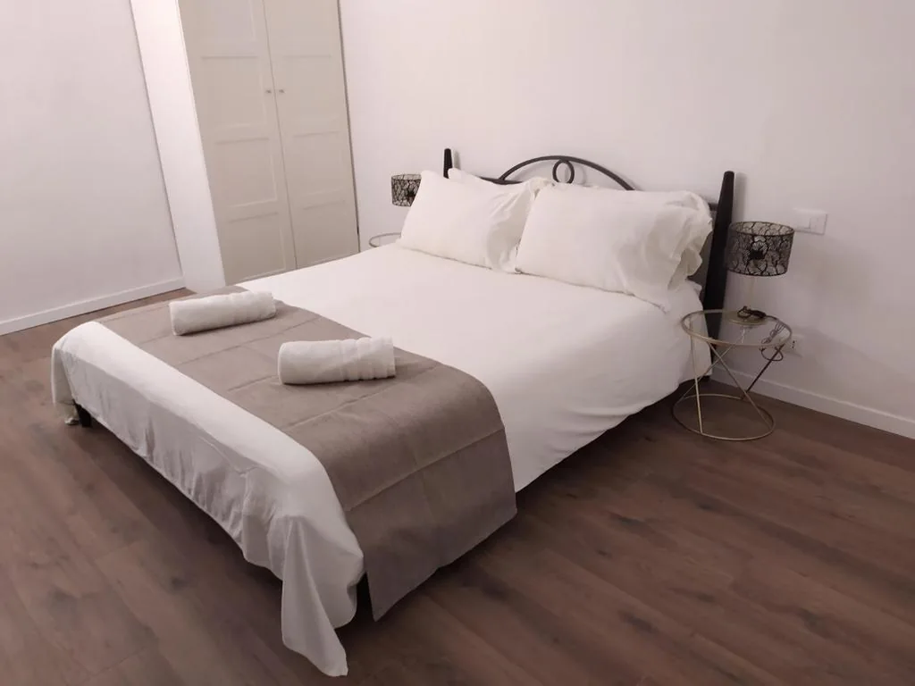 Junior Suite — R & A Minerva Suites