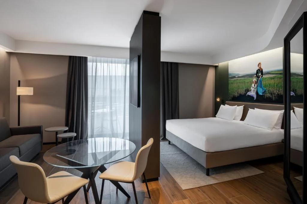 Junior Suite — Radisson Blu Hotel, Bergamo ChorusLife