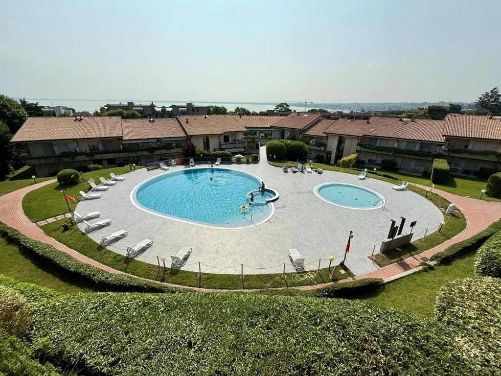 Kristall Lago Residence
