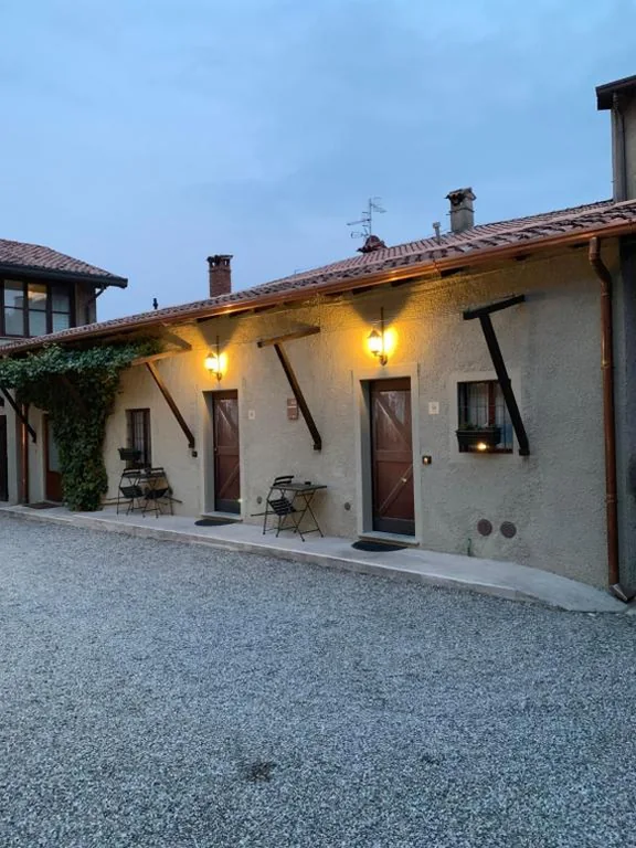 L’Antica Corte Lazzago Rooms — foto 6