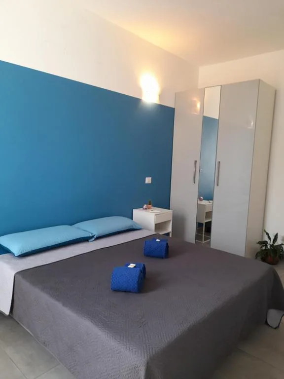 -L’ Oasi Del Turista, Room2- CENTRAL STATION