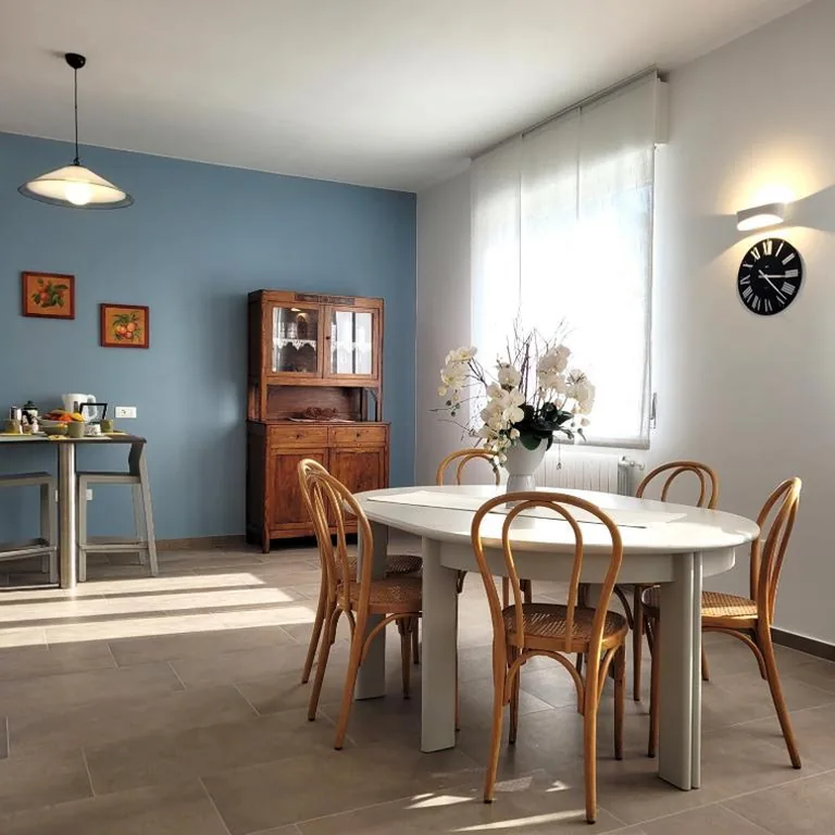 Lake Soft Blue Mountain Lake Iseo Hospitality — foto 3