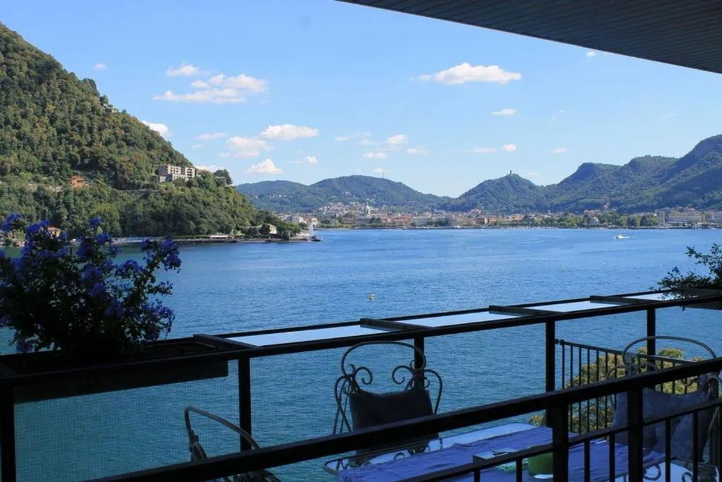 Lakeviewcabin – King Room With Balcony — foto 5