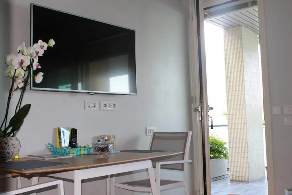 Lakeviewcabin – King Room With Balcony — foto 8