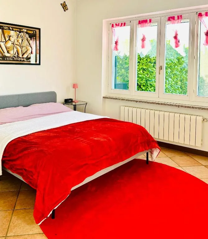 Le Palm House has two bedrooms with the breathtaking view over lake Como