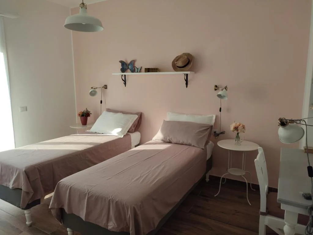 LORA GIUSTA GUEST HOUSE — foto 7