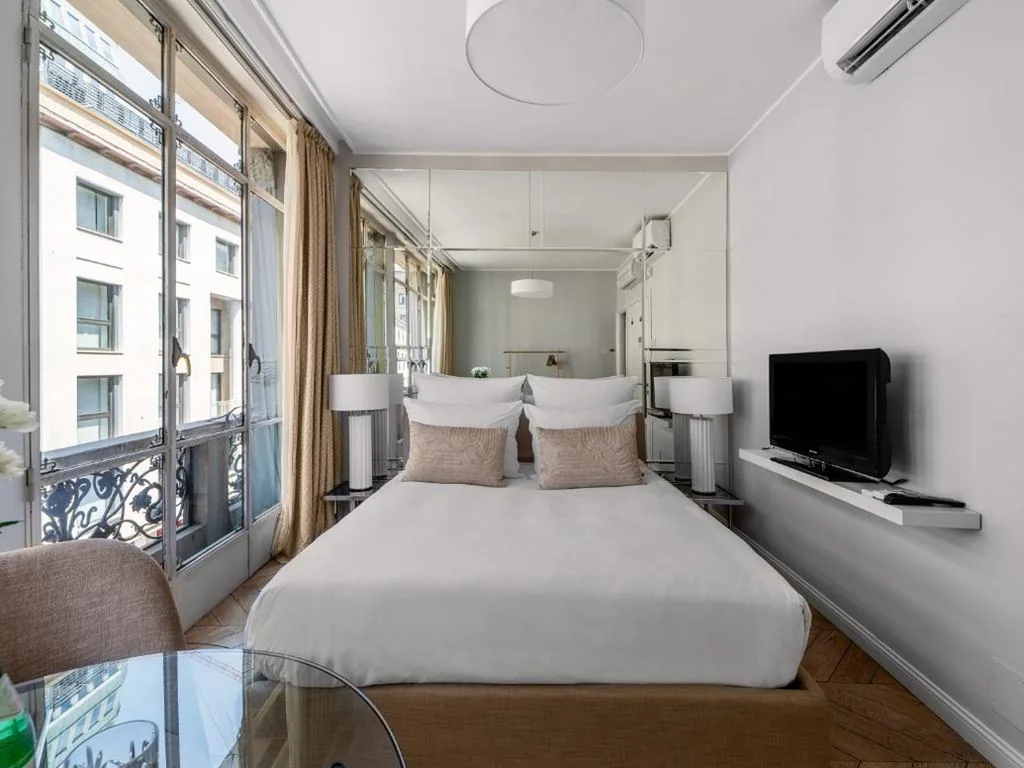 Milan Adore — foto 4