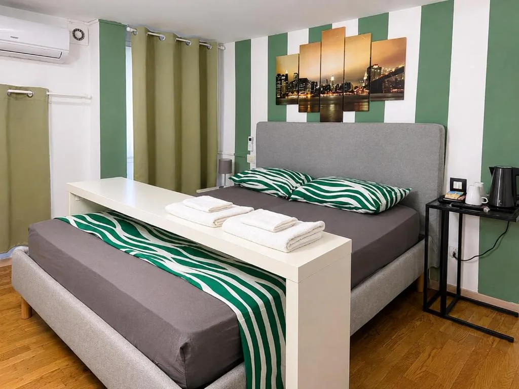 Milano Brenta Suites Room for 2