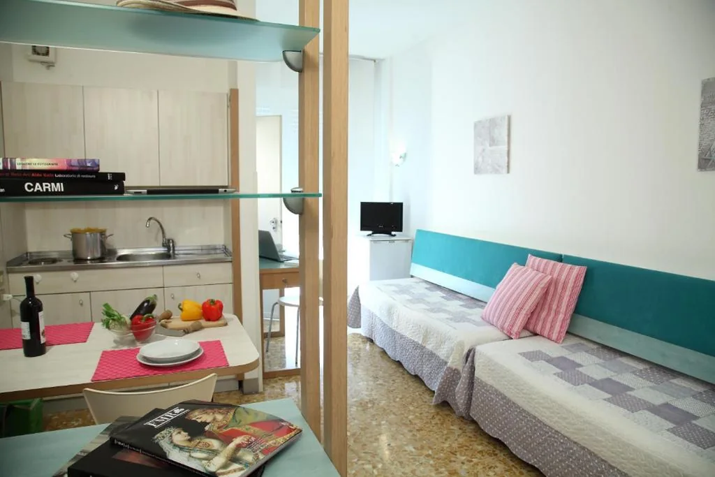 Studio (2 Adults) — Residence Giusti 6