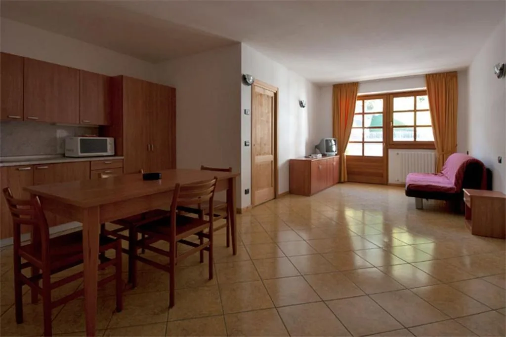 Studio (2 Adults) — Residence Le Orchidee