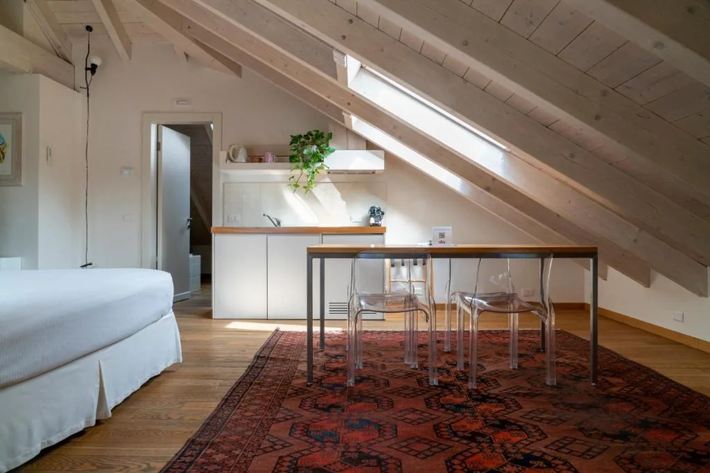 Studio — Art Hotel Varese