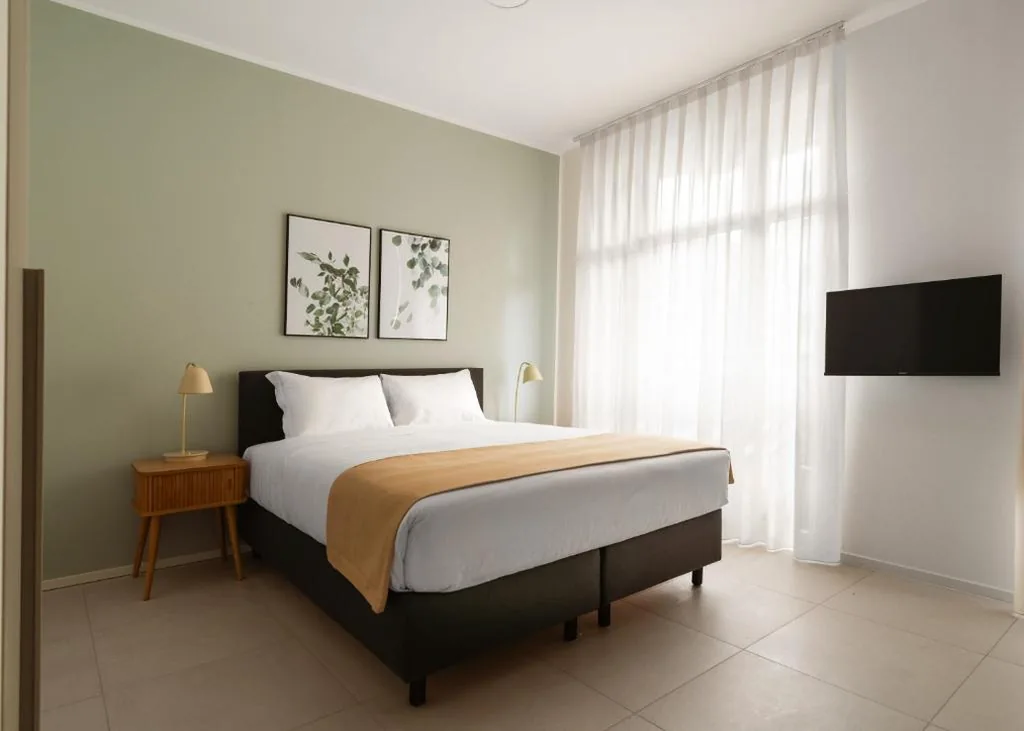 Studio with Balcony — Limehome Milan Navigli