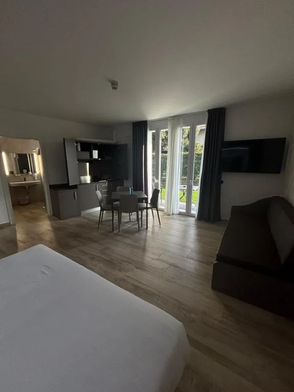 Monolocale con Vista Giardino — Bis Hotel Varese