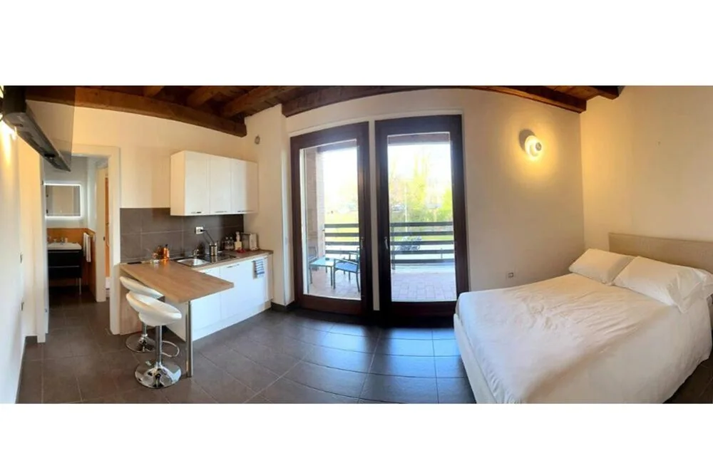 King Studio — Bes Residence Bergamo Polaresco