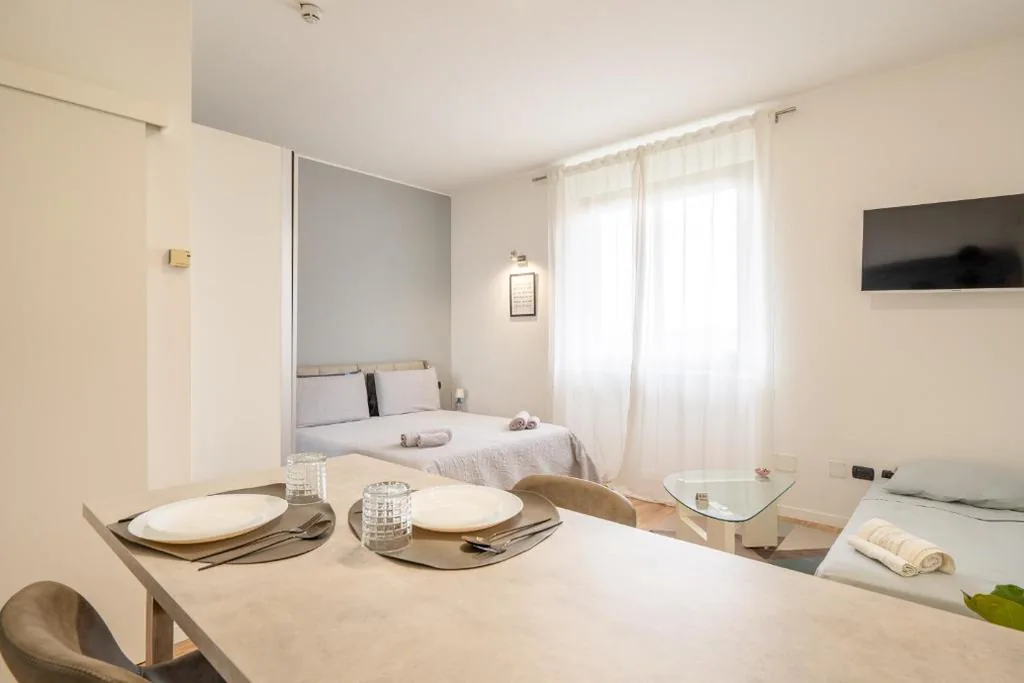 Monolocale Ovidio Design