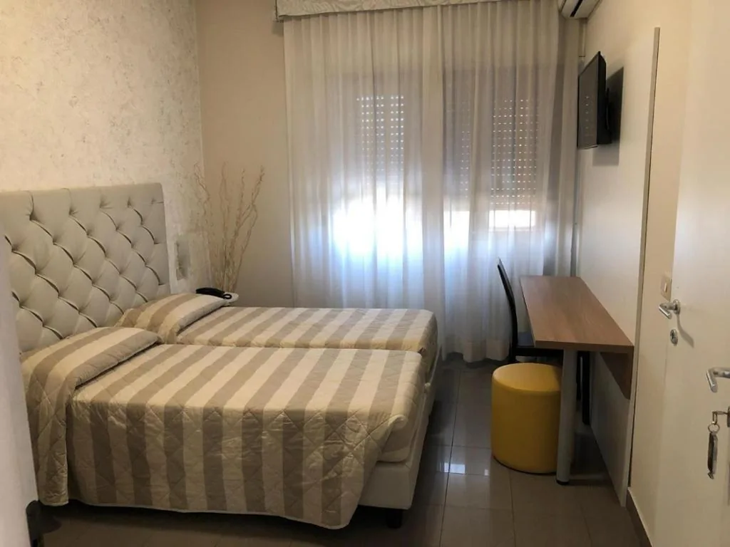 New H Marte 81 — foto 5