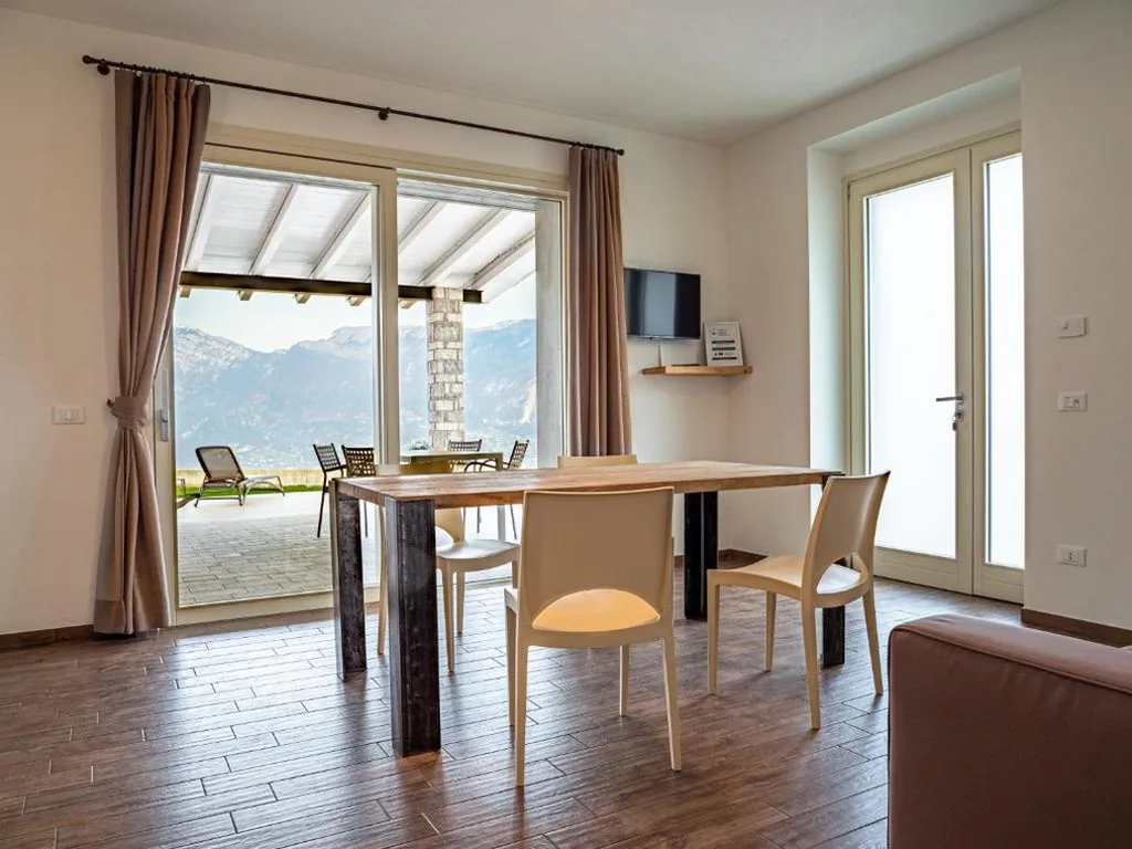 Oasi Da Vinci Apartments Lake Garda View — foto 4