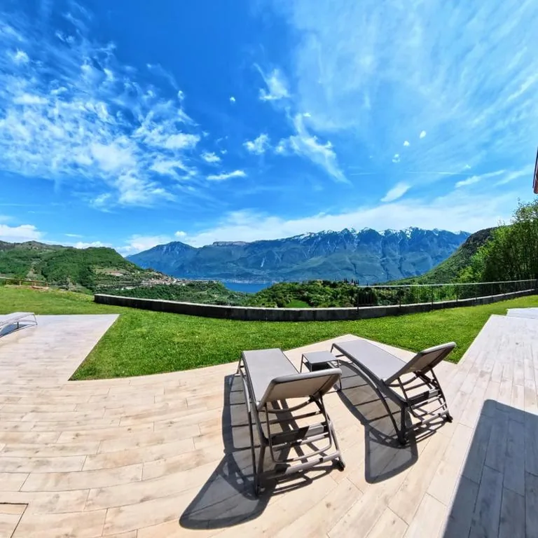 Oasi Da Vinci Apartments Lake Garda View — foto 5
