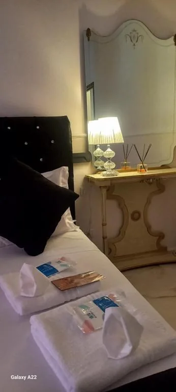 PALAZZO NOVECENTO WELLNESS B&b