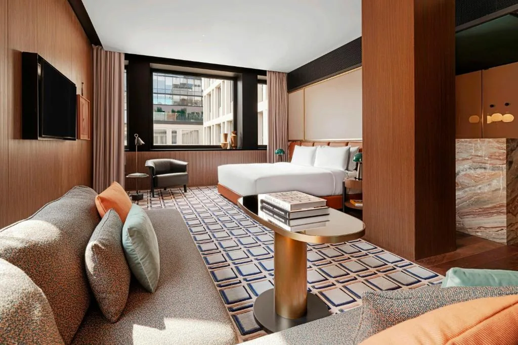 Panoramic King Suite with City View — Casa Brera, a Luxury Collection Hotel, Milan