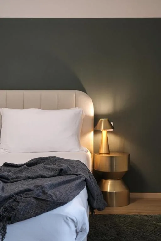 Prestige Suite Room – 30 Seconds Walk to Bernina Express