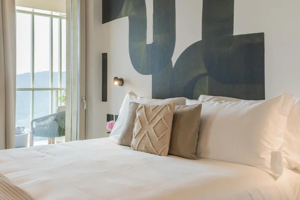 PureView Luxury Suites – AdultsOnly — foto 6