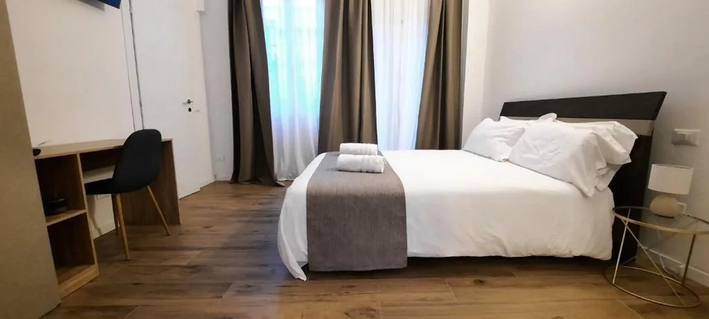 R & A Minerva Suites