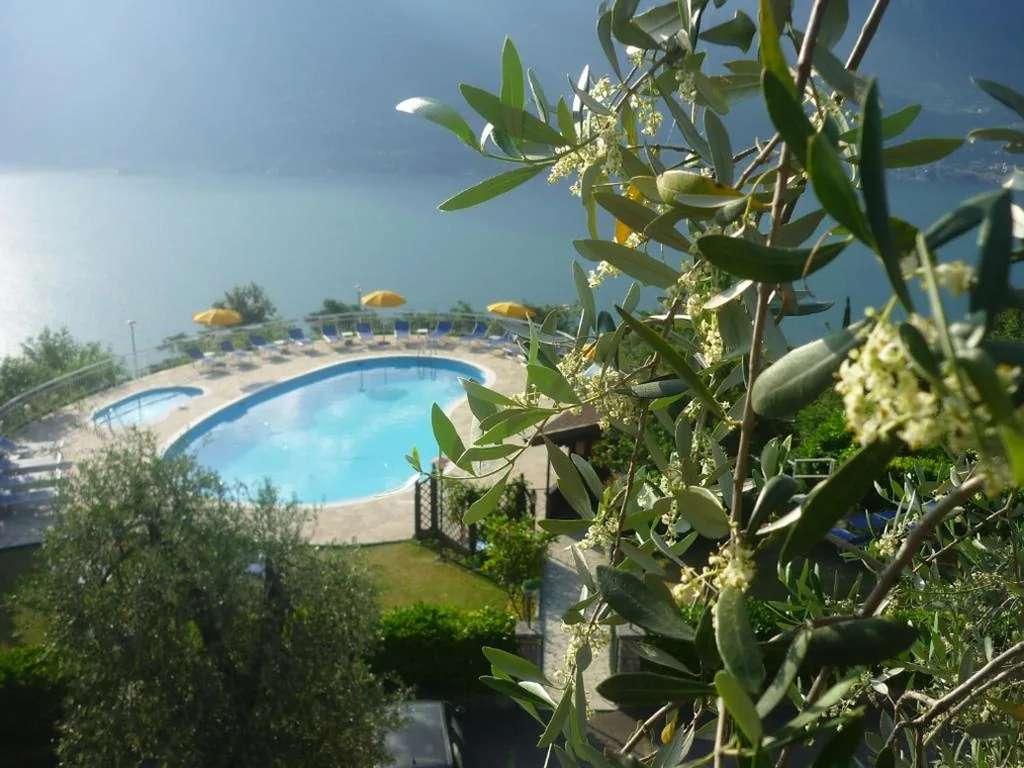 Residence Hotel Maxi