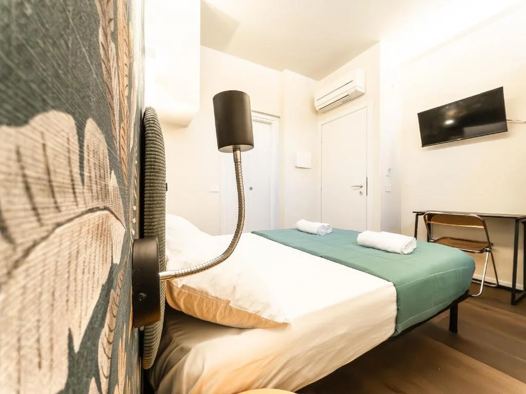 RRRapido Suites & Rooms – Via Foppa