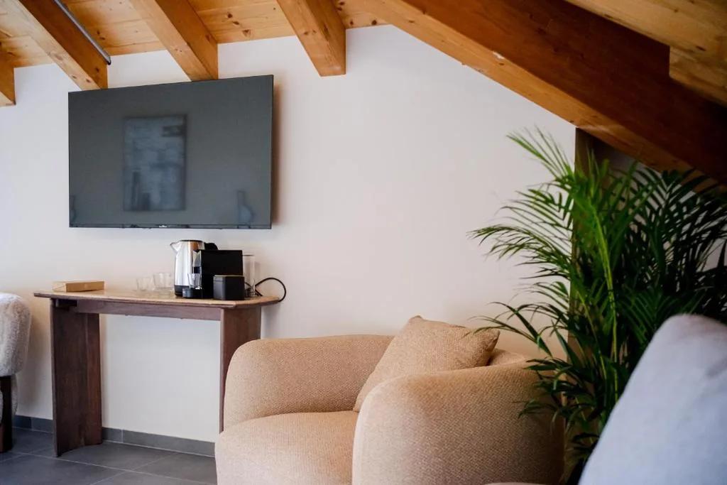 Sky Room Square View – 3 min walk to Bernina Express — foto 4