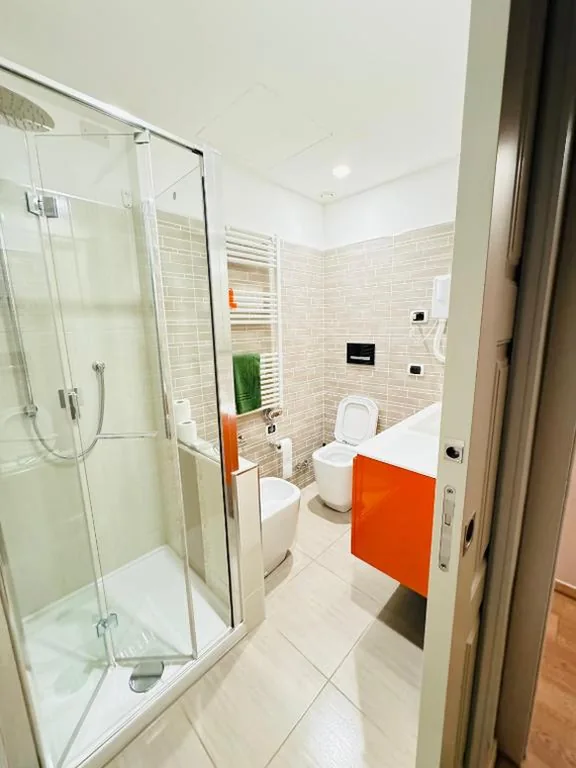 Smart-House-Central-Rent-Rooms-With-Air-Conditioning FREE PARKING — foto 4