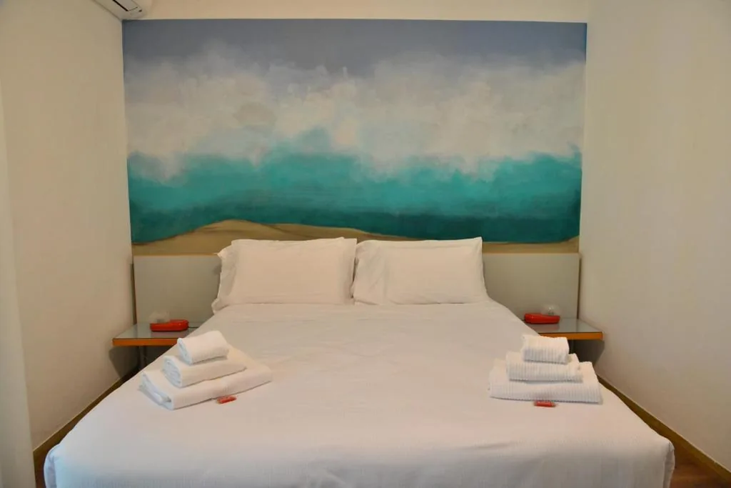 Standard Double or Twin Room with Balcony and City View — Hotel Luna