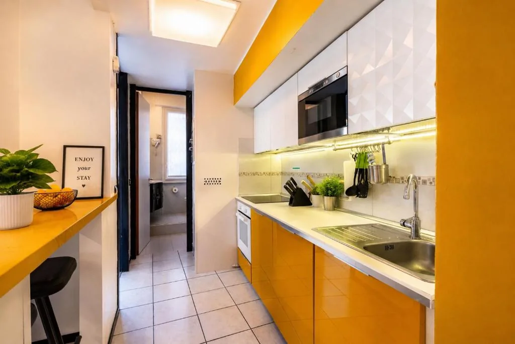 Stylish 8-Bed Home near Duomo ideal for Groups Families with terrace garden parking — foto 5