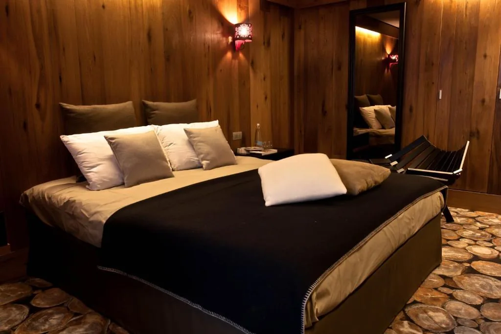 Suite — Alexander Charme Hotel