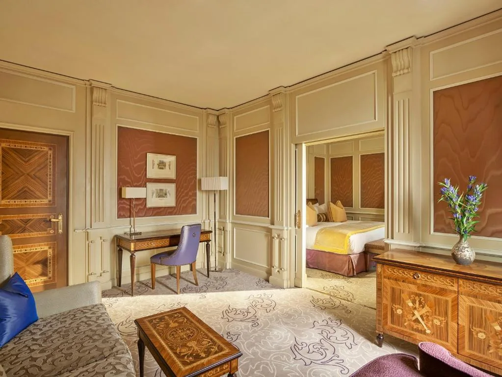 Ambassador Suite — Hotel Principe Di Savoia – Dorchester Collection