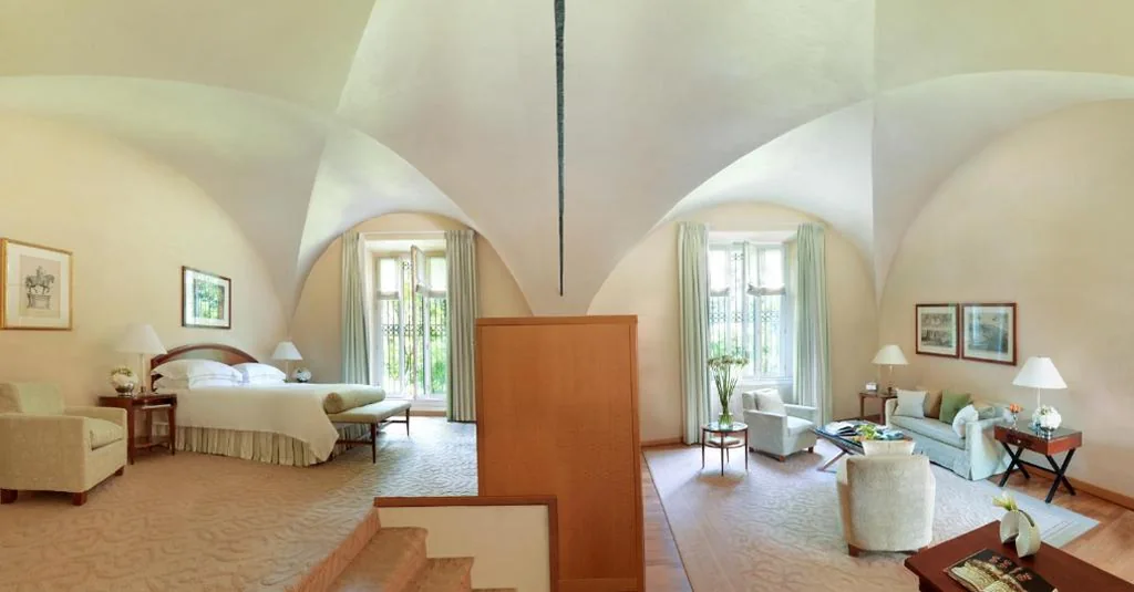Cloister King Suite — Four Seasons Hotel Milano