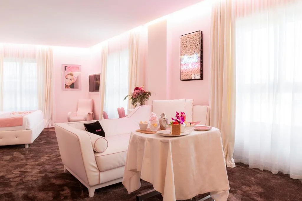 One-Bedroom Suite — ODSweet Duomo Milano Hotel