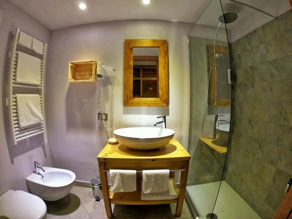 Suite with 2 Bedrooms — La Tresenda Hotel and Mountain Farm