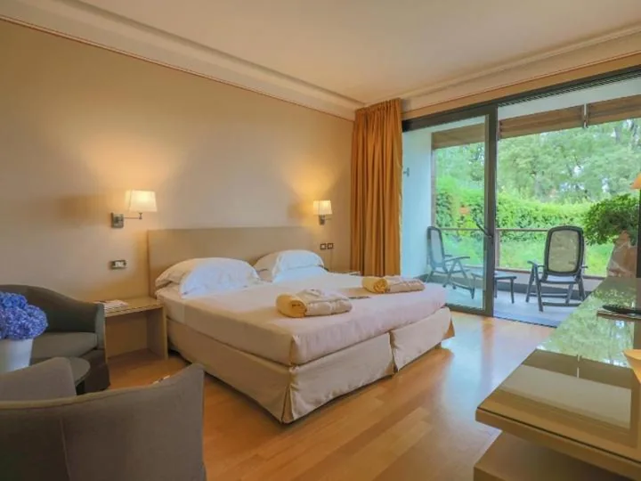Suite with Spa Access — Hotel Acquaviva Del Garda