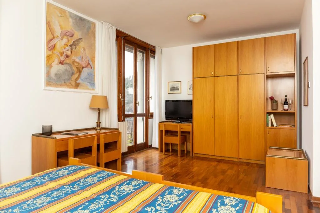Suite con Balcone — Albergo Sacro Monte Varese